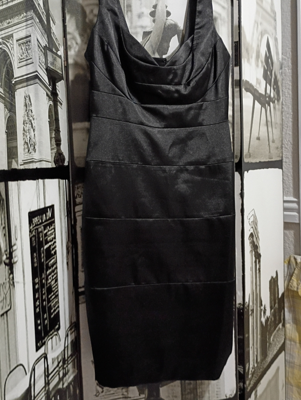 London times petite Women Size 6 cocktail cowl neck, sheath  Black satin dress